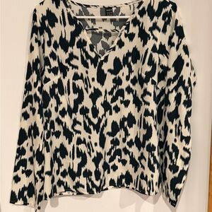 SHEIN Black and White Abstract Blouse